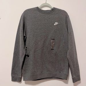 NWT Nike Standard Fit Mens Sweater